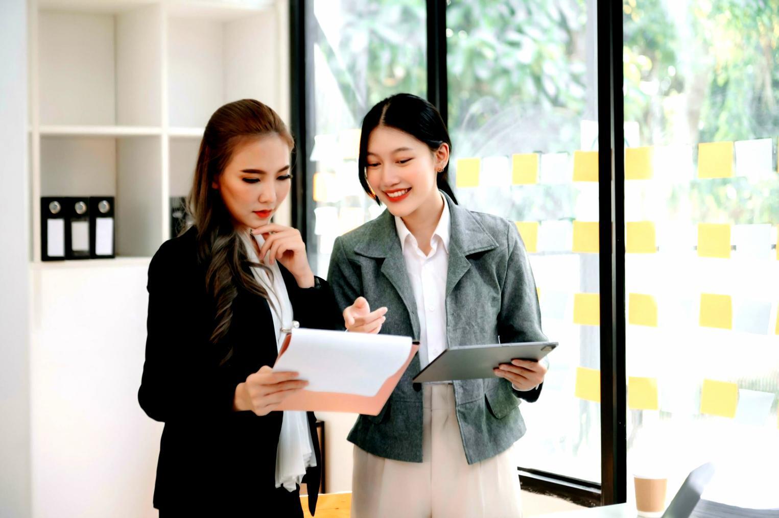 Spațiu colaborativ pentru schimb de cunoștințe în SEO mobile